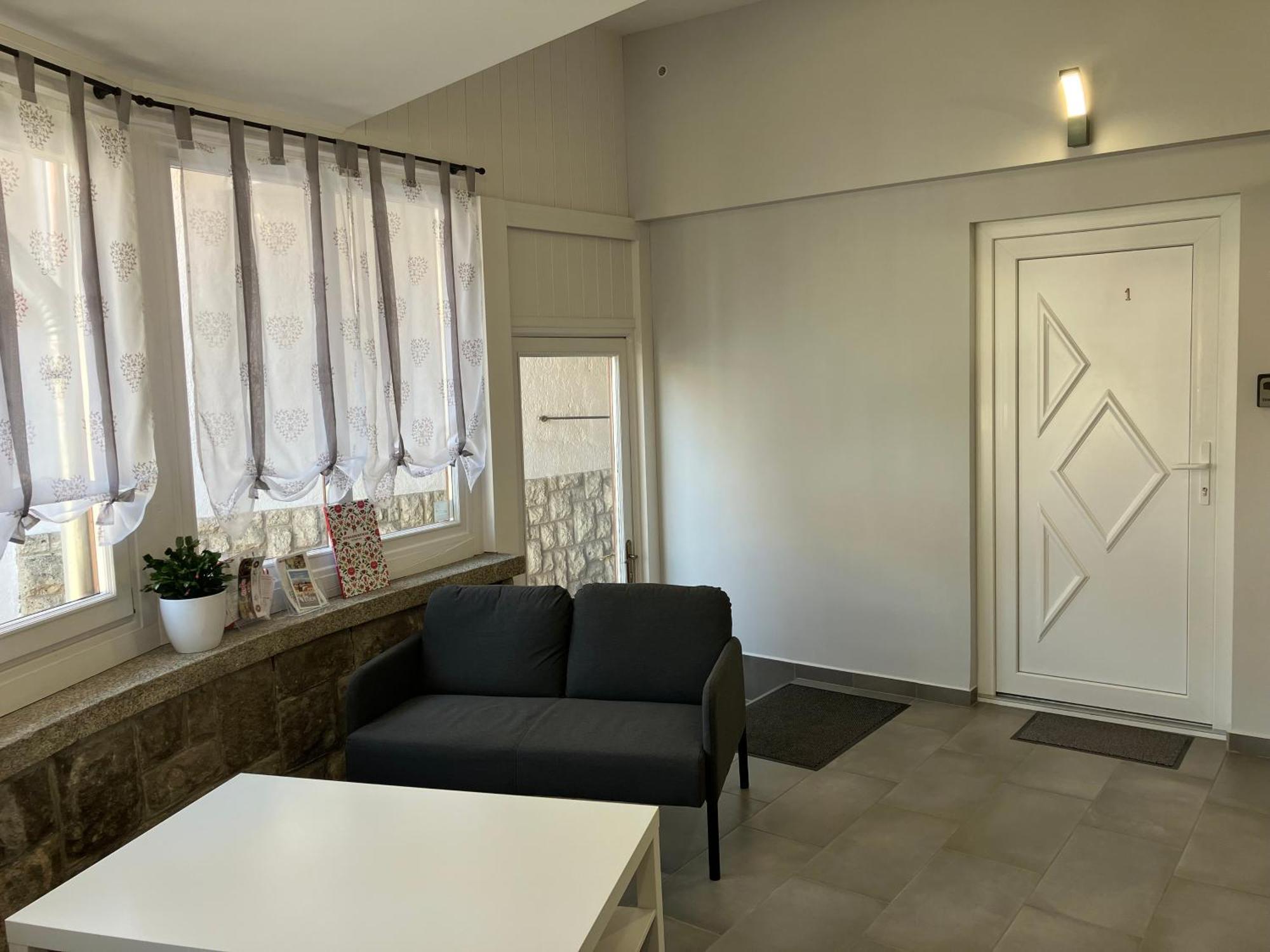 Illa Apartments Eger Exterior photo