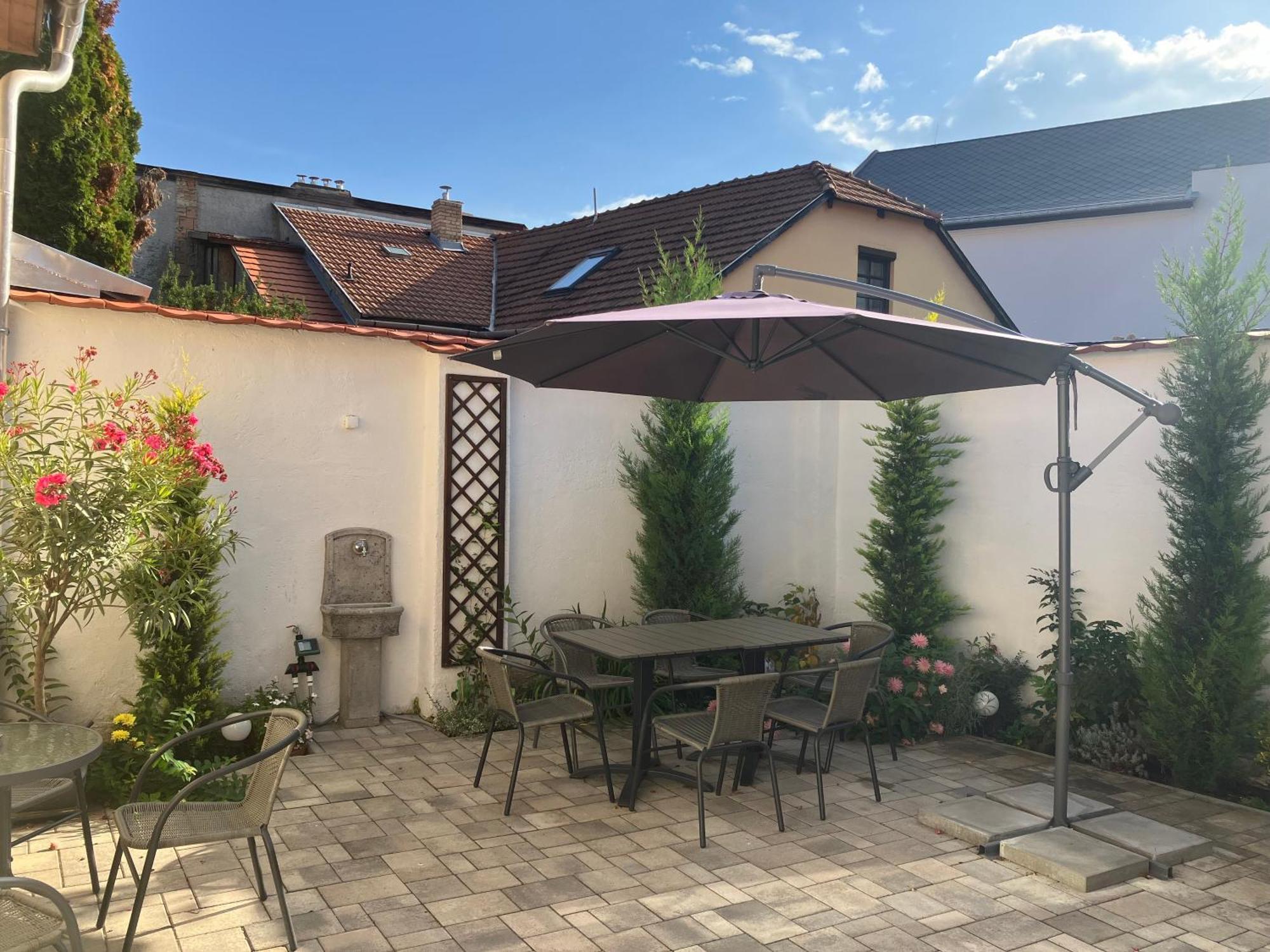 Illa Apartments Eger Exterior photo